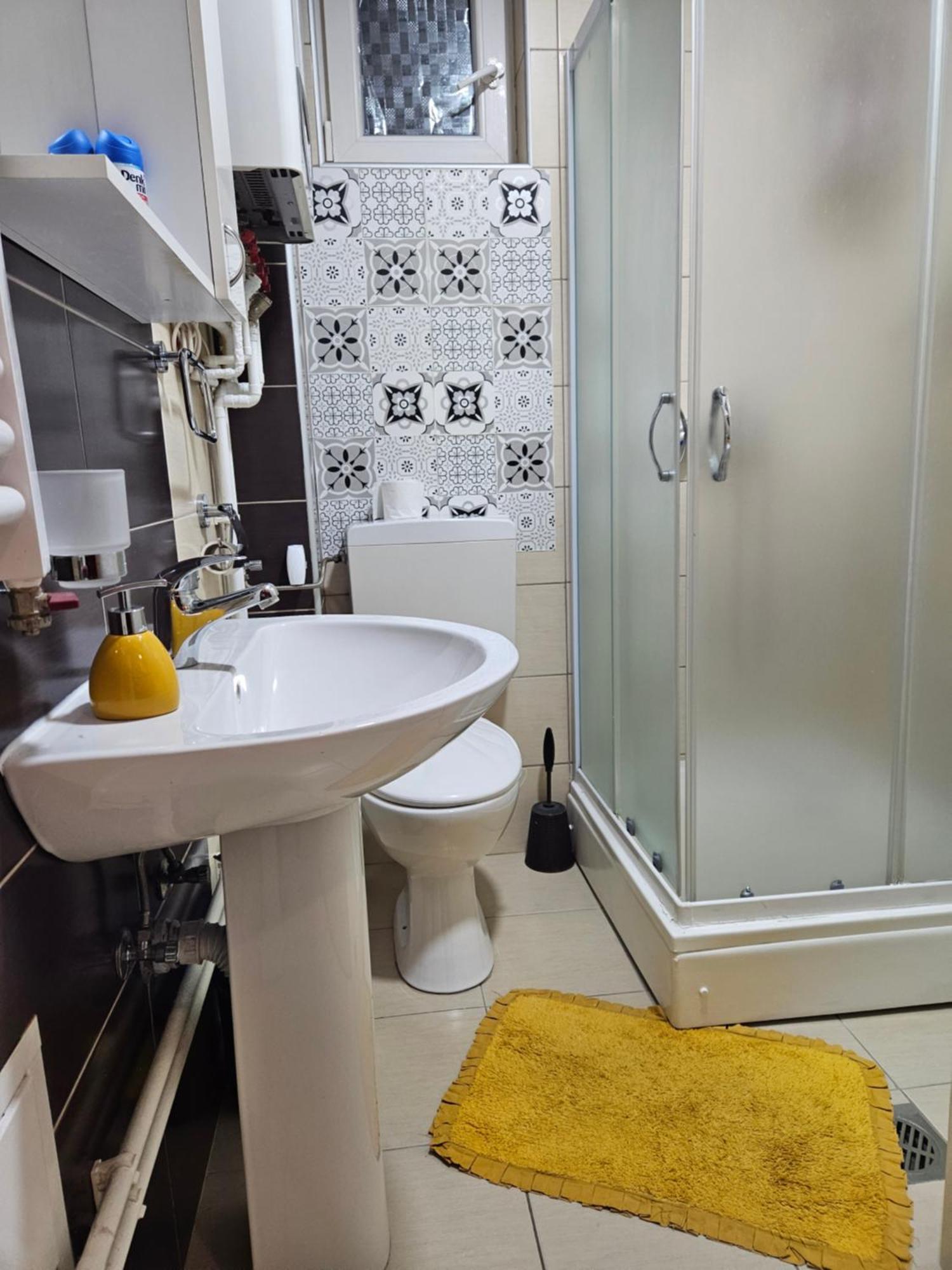 Apartman Sunflower Sremska Mitrovica Exterior photo